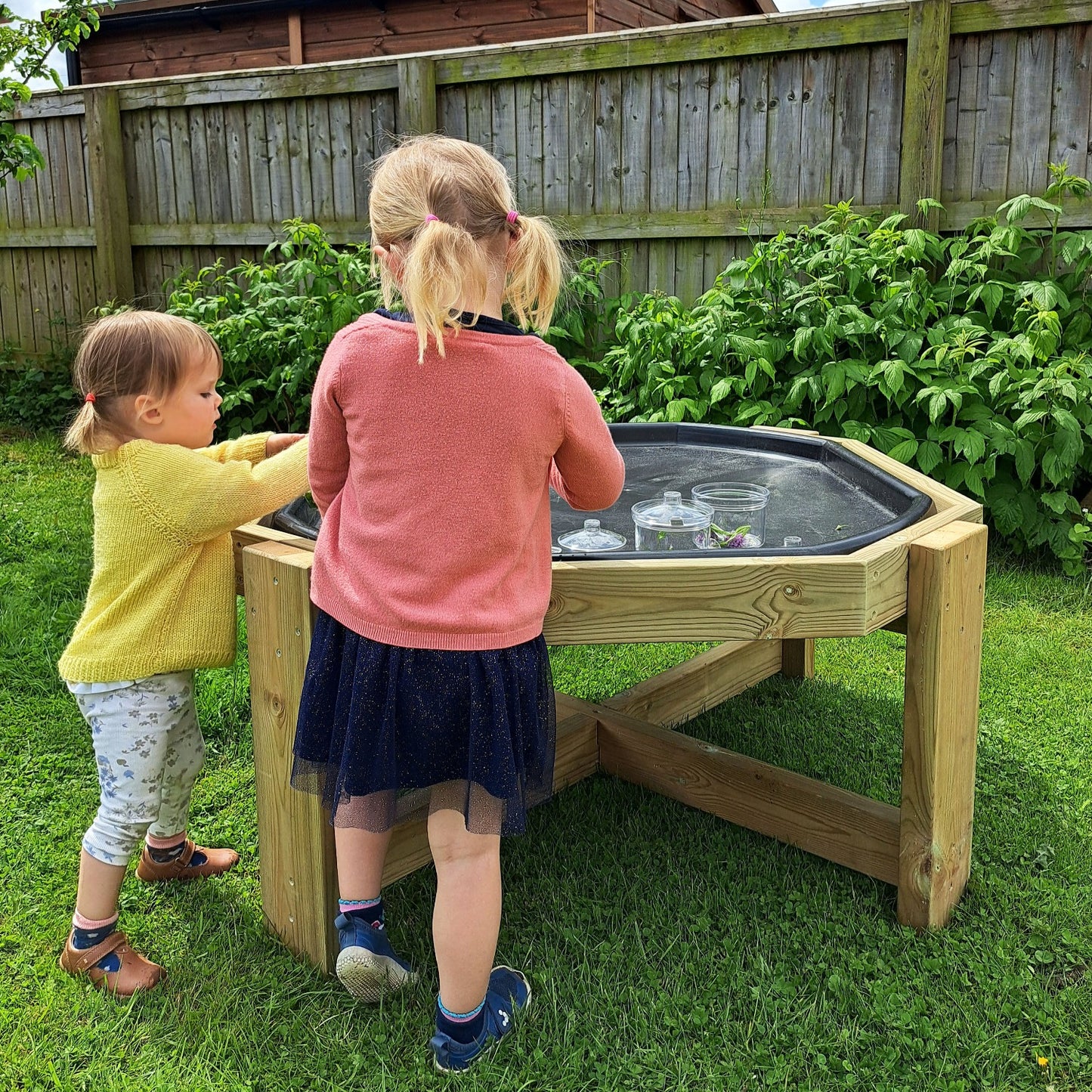 Water Tray & Stand