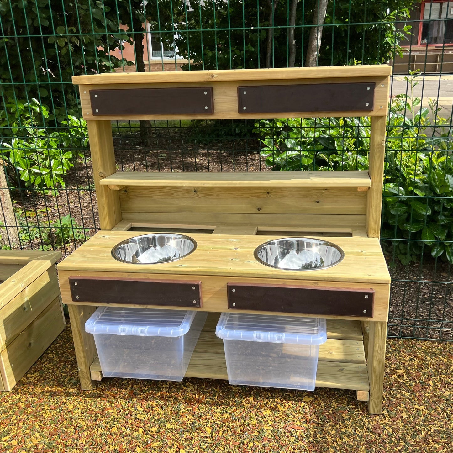 Single Mud Kitchen